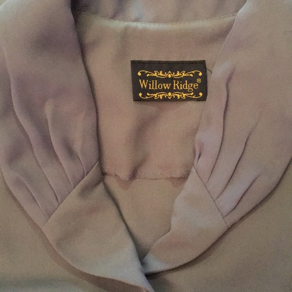 Willow Ridge suit - Picture 5 of 6